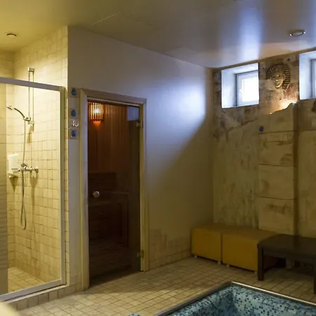 Hotel Sarunas 3*