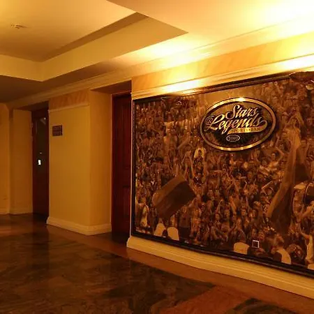 Sarunas Hotel 3*